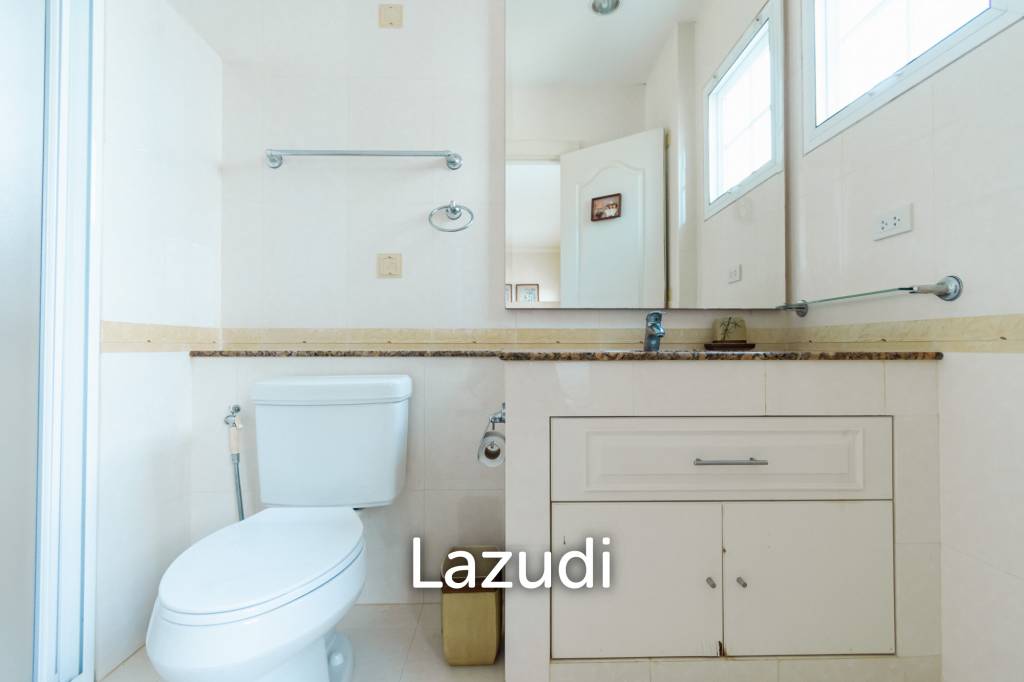 2,400 Sqm 7 Bed 7 Bath Villa For Sale