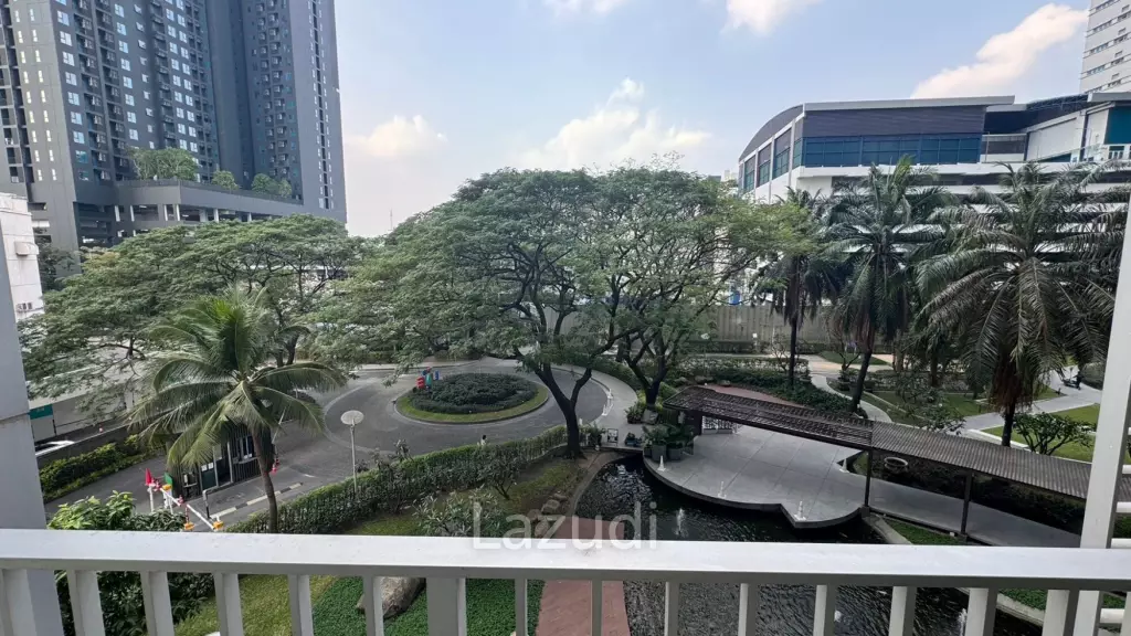 1 Bed 1 Bath 37 SQ.M Abstracts Phahonyothin Park