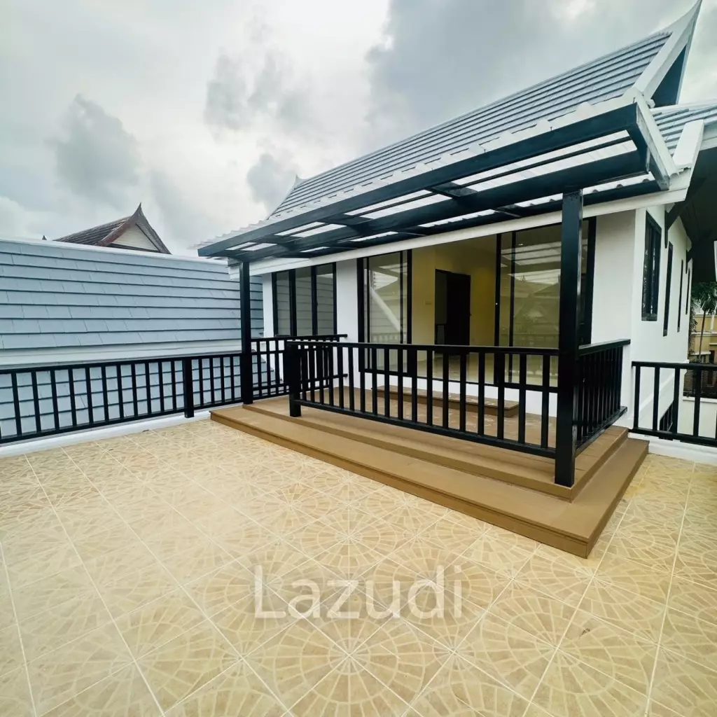 Tropical 3-Bedroom House in a Prime Chalong Location, Phuket