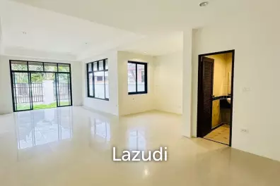 Tropical 3-Bedroom House in a Prime Chalong Location, Phuket