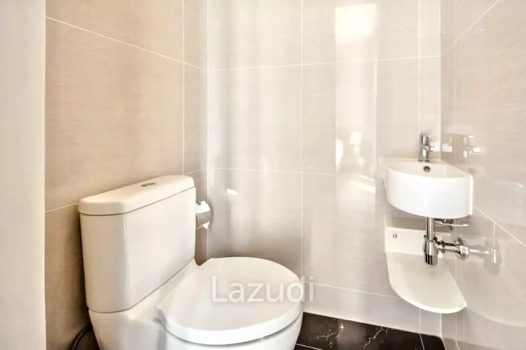 Studio 1 Bath 29 SQ.M Park Origin Phromphong