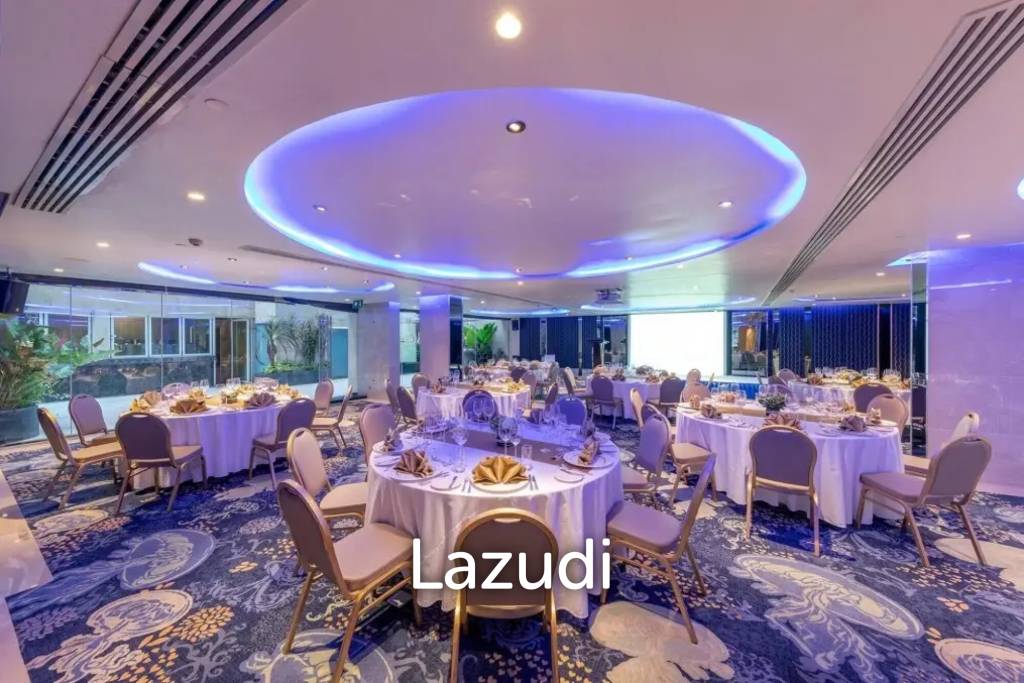 Hotel with 164 Rooms for Sale in Pratumnak