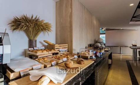 Hotel with 164 Rooms for Sale in Pratumnak