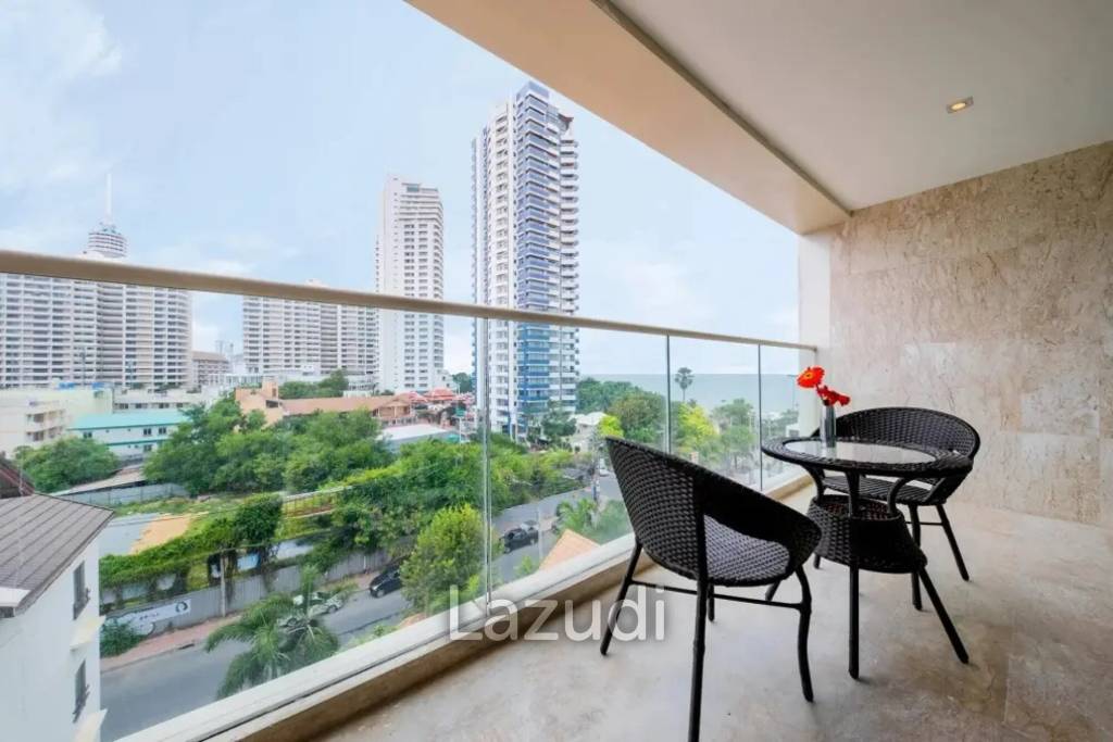 Hotel with 164 Rooms for Sale in Pratumnak