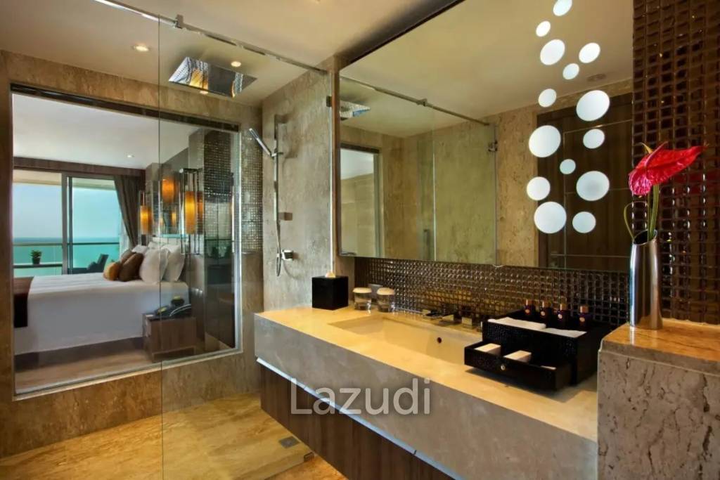 Hotel with 164 Rooms for Sale in Pratumnak