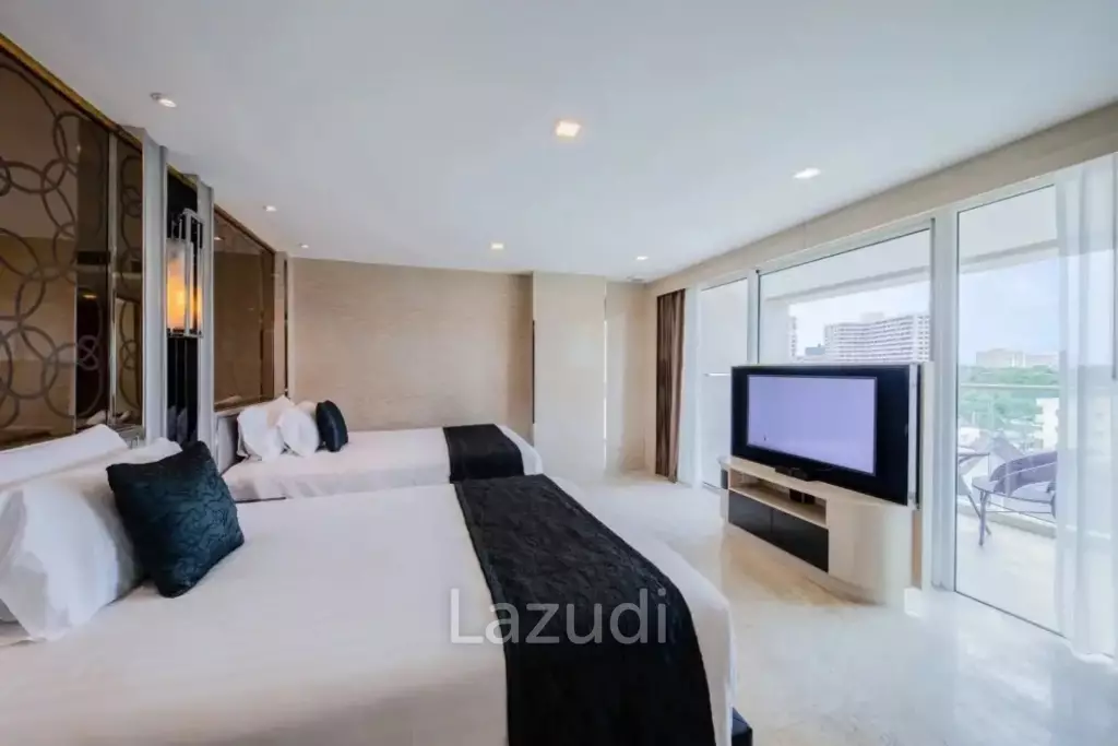 Hotel with 164 Rooms for Sale in Pratumnak