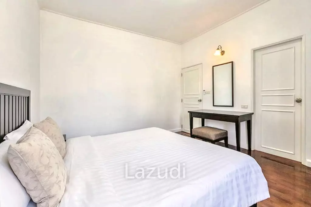 2 bedroom 2 bathroom 166 SQ.M Krystal Court