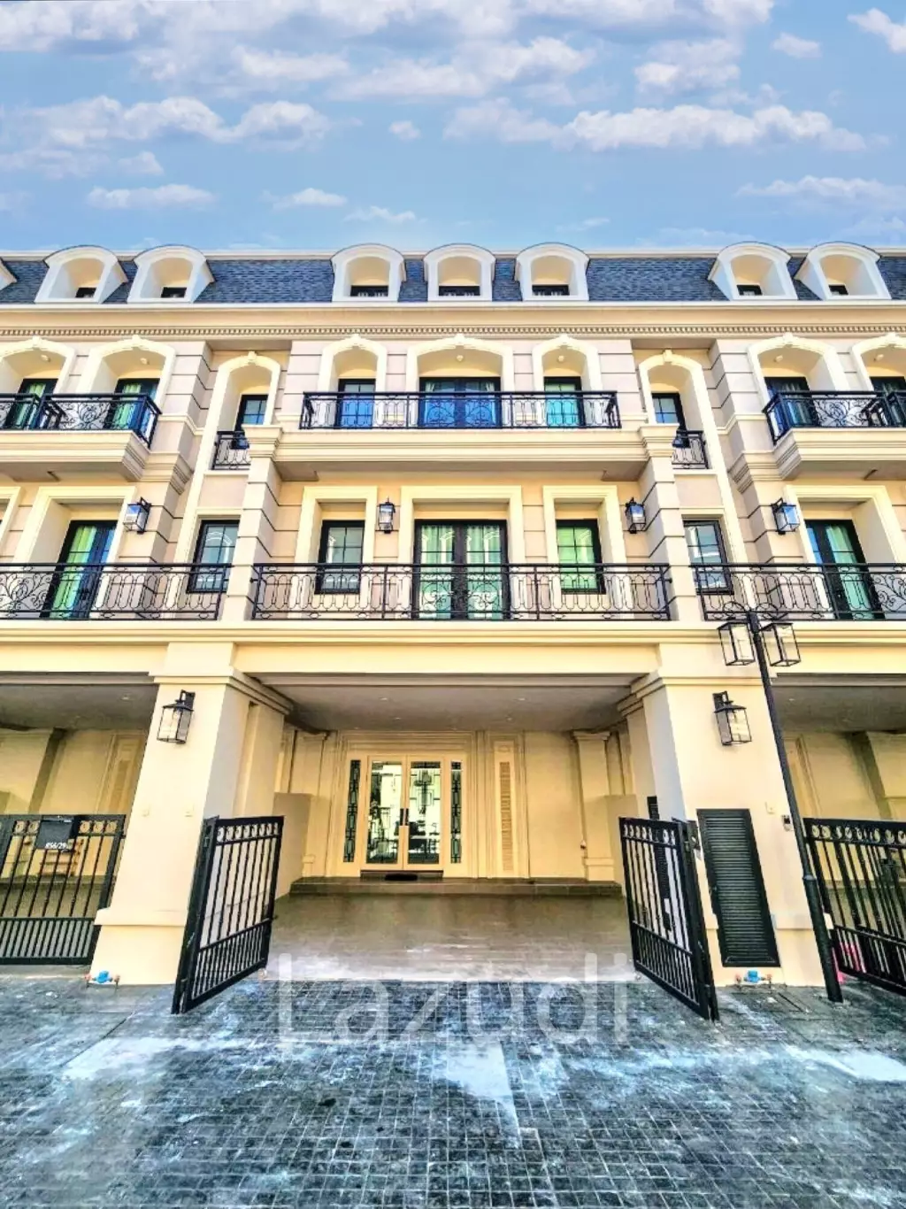 3 Bed 4 Bath 360 SQ.M at The Welton Rama 3