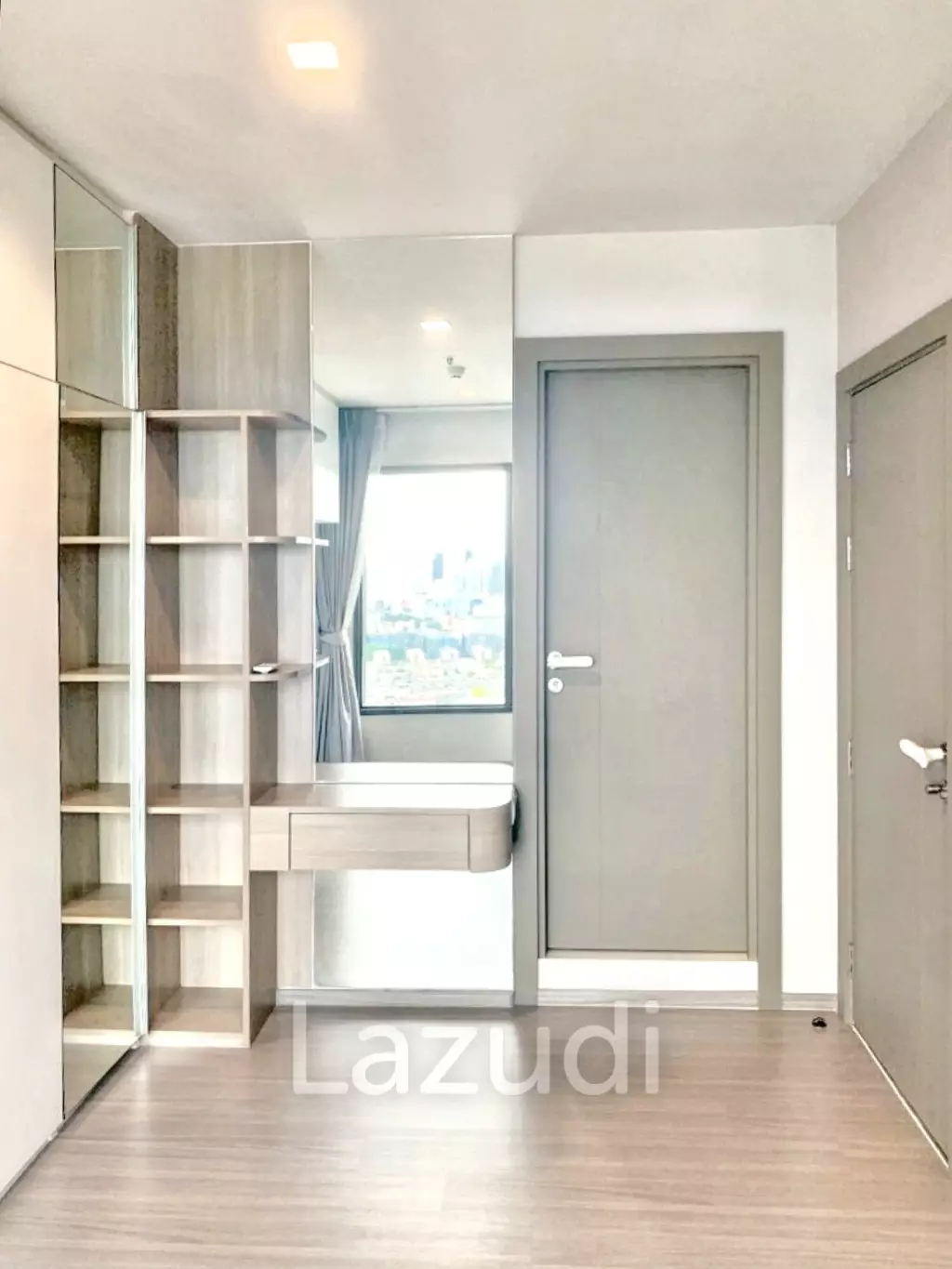 2 Bed 1 Bath 45 SQ.M LIFE Asoke - Rama 9