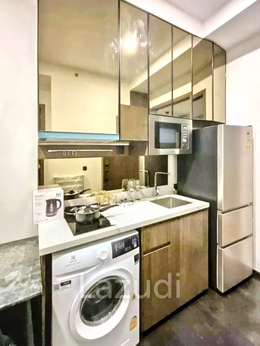 1 Bed 1 Bath 33 SQ.M Park Origin Thonglor