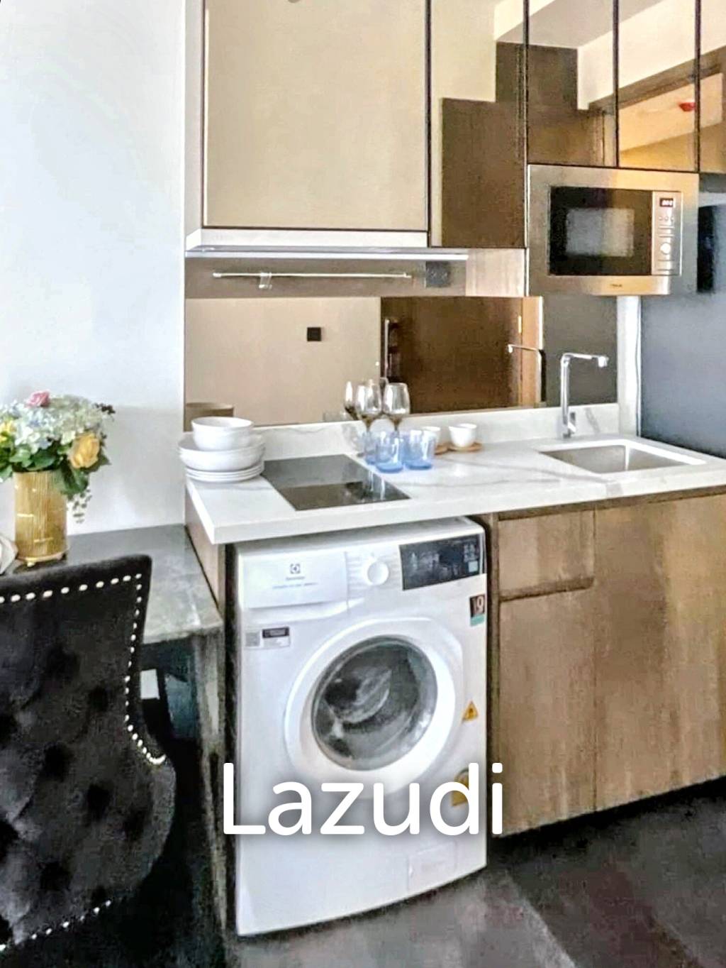 1 Bed 1 Bath 33 SQ.M Park Origin Thonglor