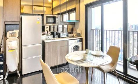 2 Bed 1 Bath 42 SQ.M Park Origin Thonglor