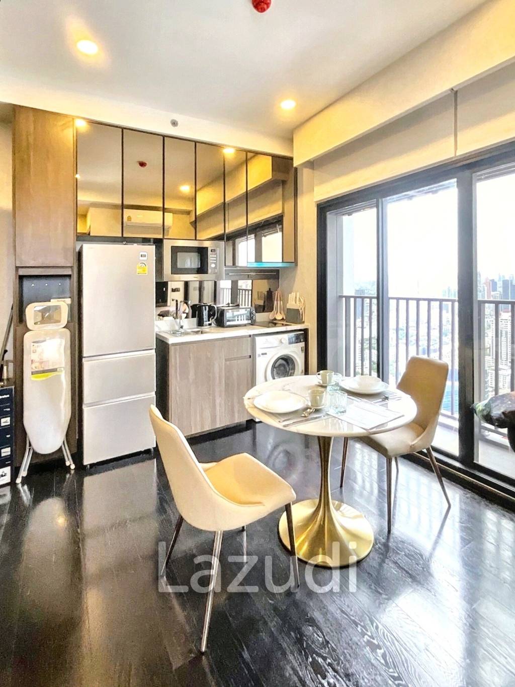 2 Bed 1 Bath 42 SQ.M Park Origin Thonglor