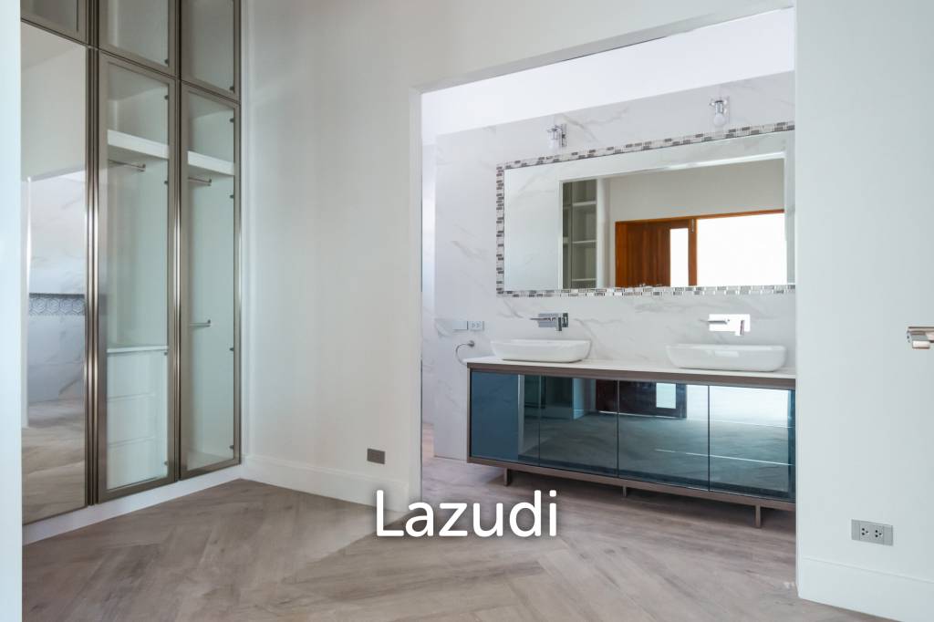 800 Sqm 4 Bed 3 Bath Villa For Sale