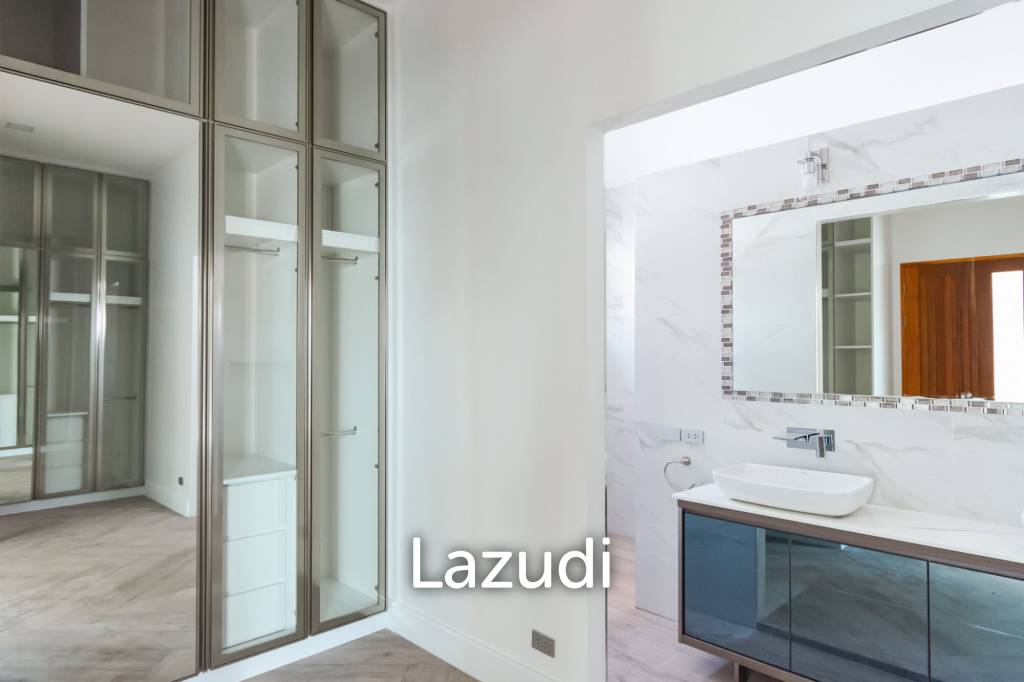 800 Sqm 4 Bed 3 Bath Villa For Sale