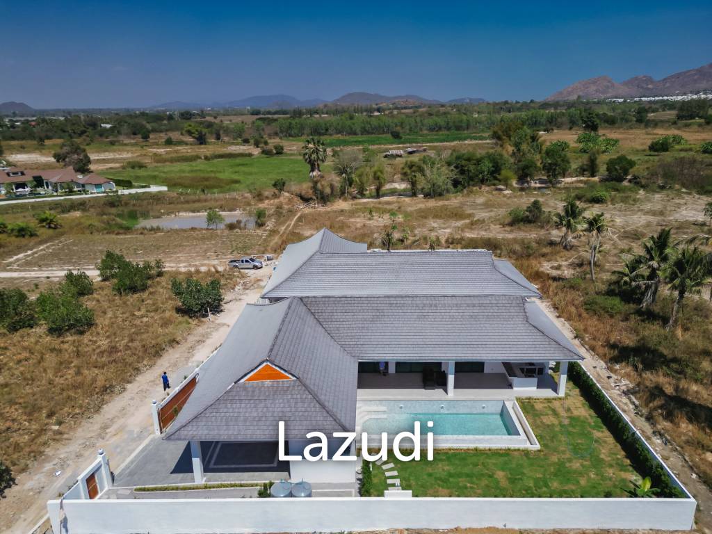 800 Sqm 4 Bed 3 Bath Villa For Sale