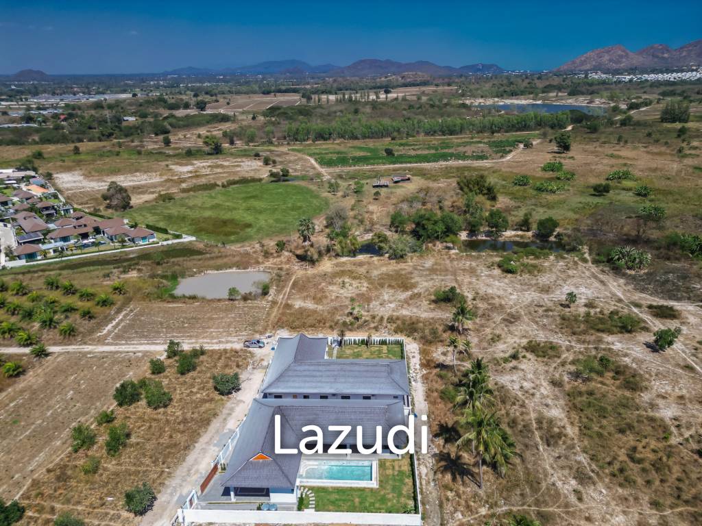 800 Sqm 4 Bed 3 Bath Villa For Sale