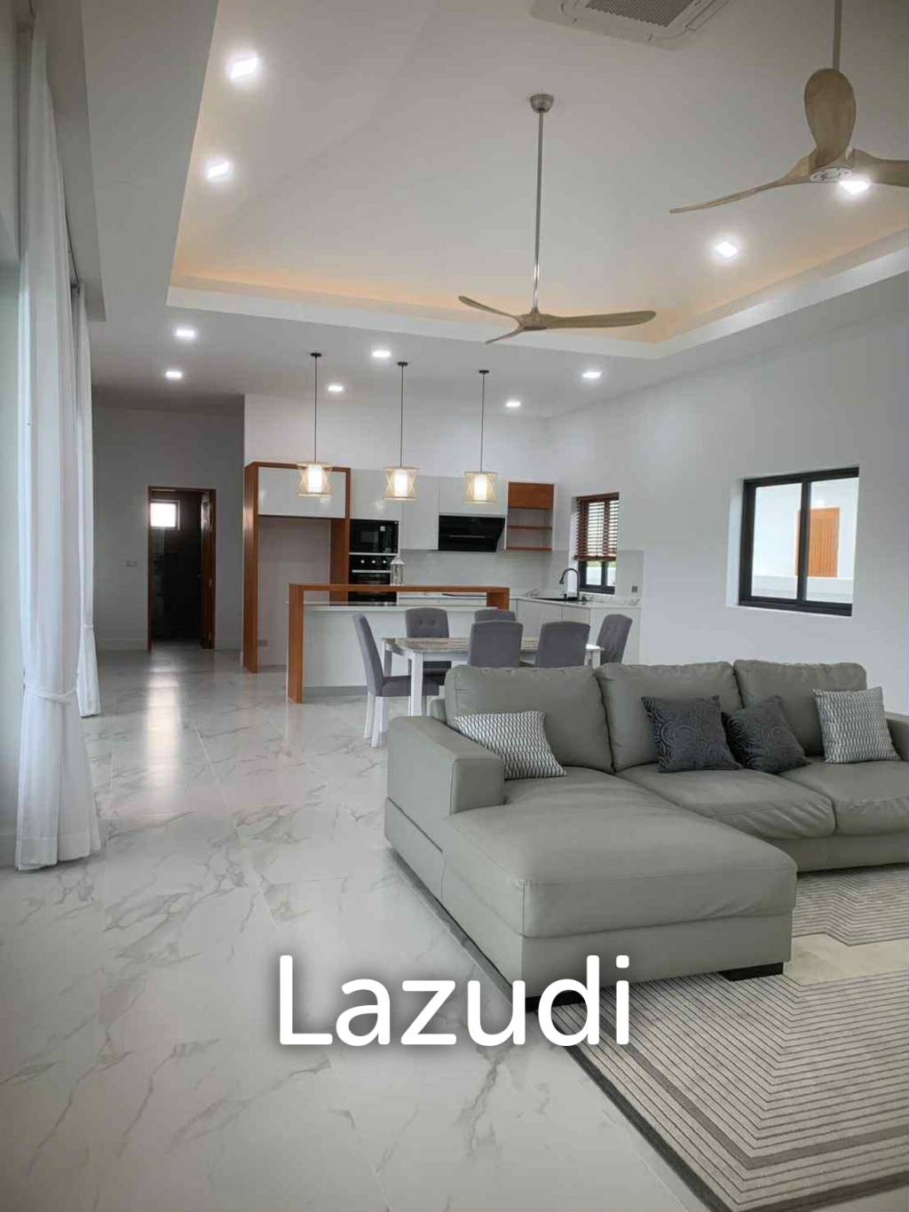 800 Sqm 4 Bed 3 Bath Villa For Sale