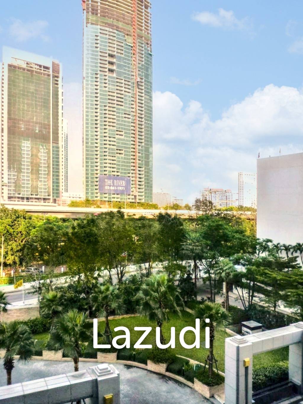 1-Bedroom 1 Bathroom Condo 40 Sq.m. Baan Sathorn Chaopraya