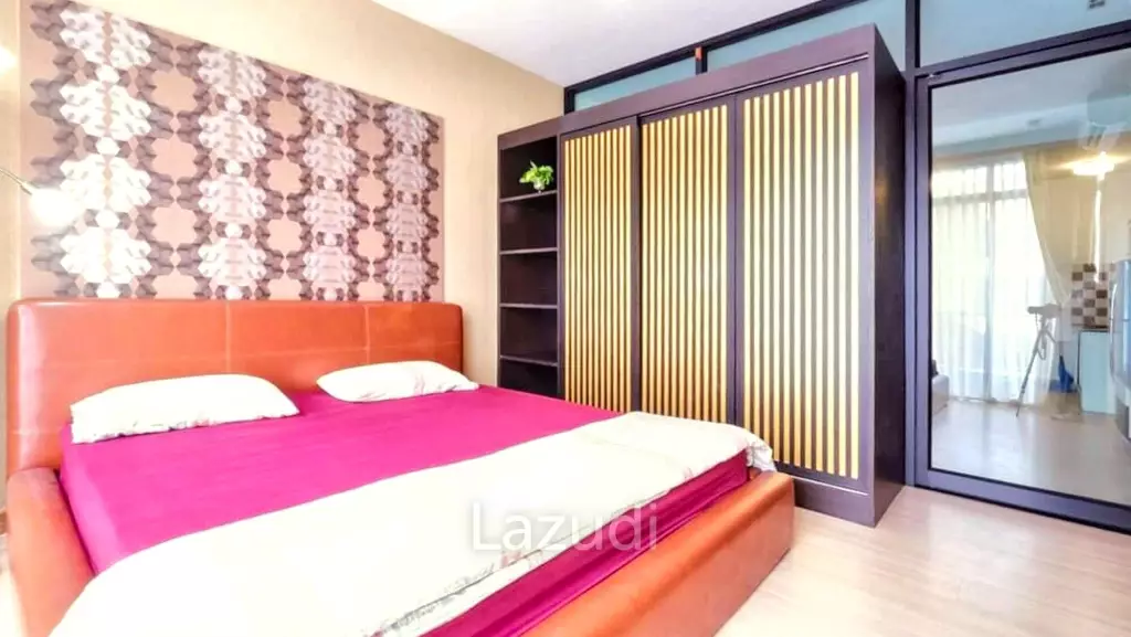 1-Bedroom 1 Bathroom Condo 40 Sq.m. Baan Sathorn Chaopraya