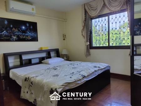 2 bed 2 bath Townhouse close to Cha am beach
