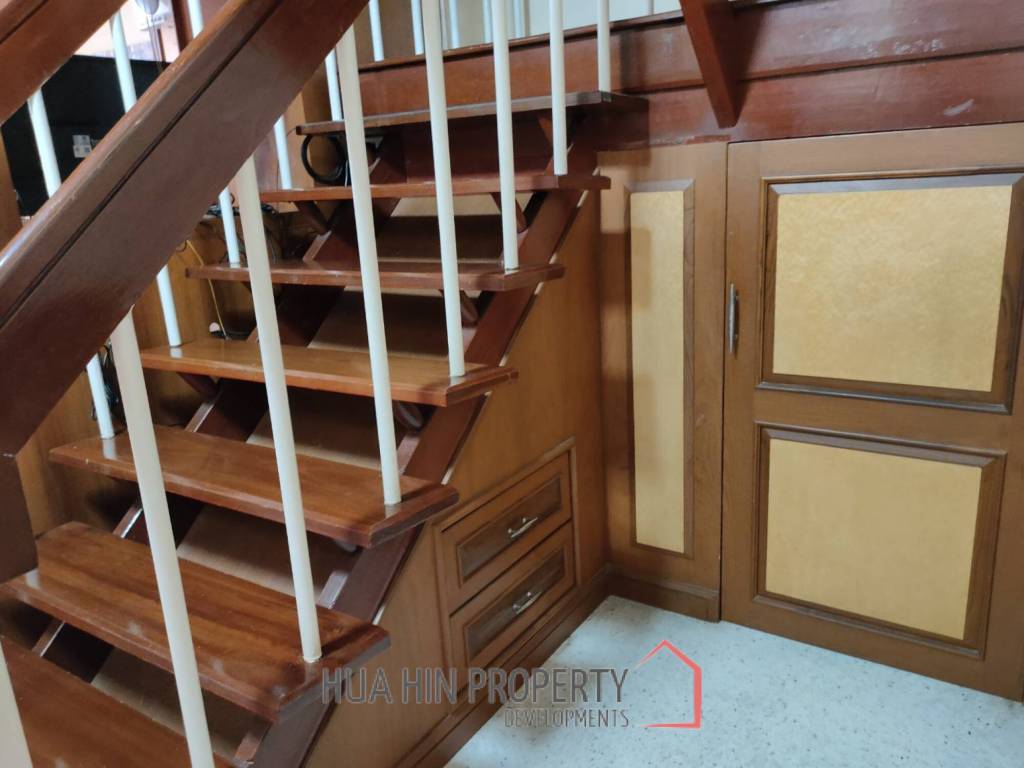 2 bed 2 bath Townhouse close to Cha am beach