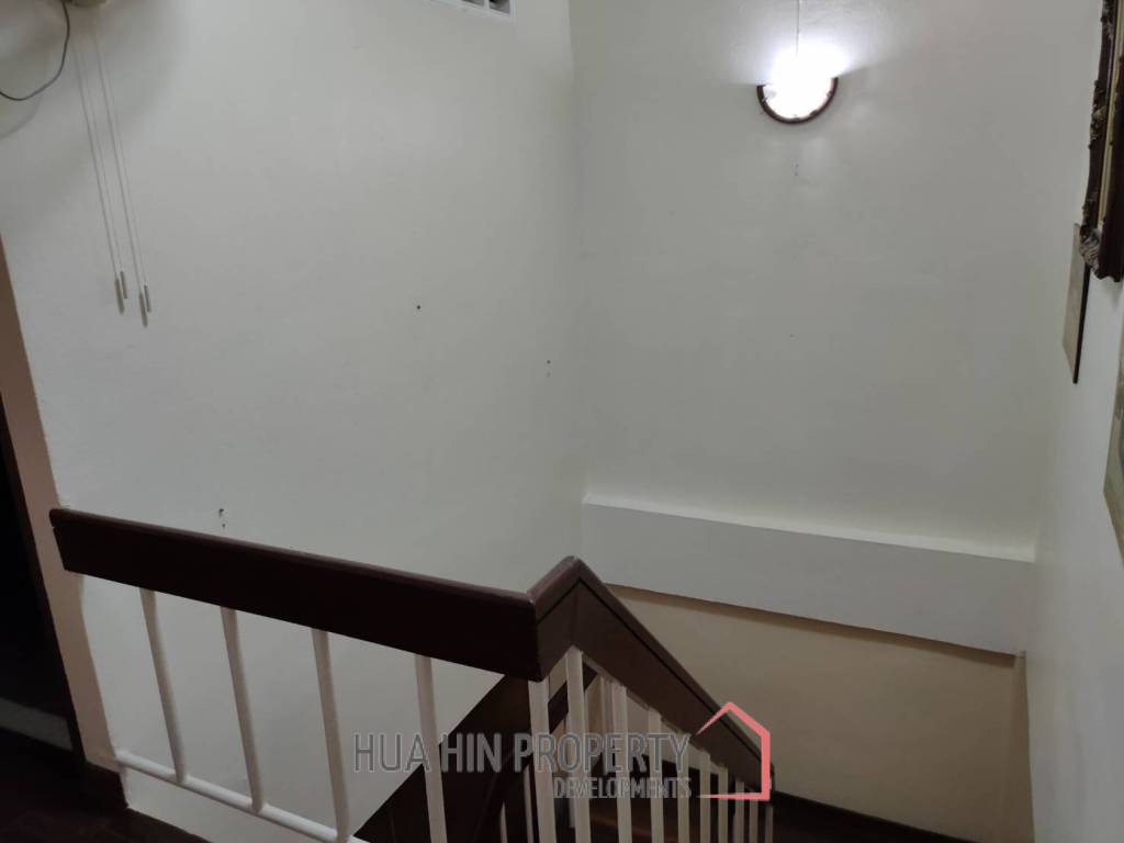 2 bed 2 bath Townhouse close to Cha am beach