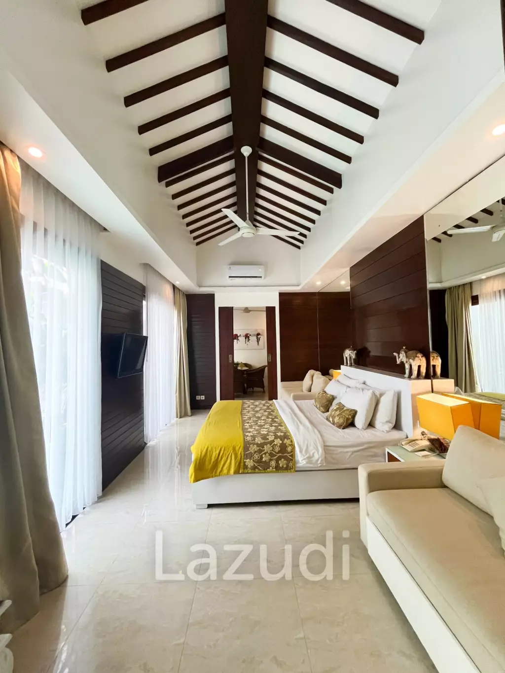 Luxury resort 1 bedroom units in Legian Kuta