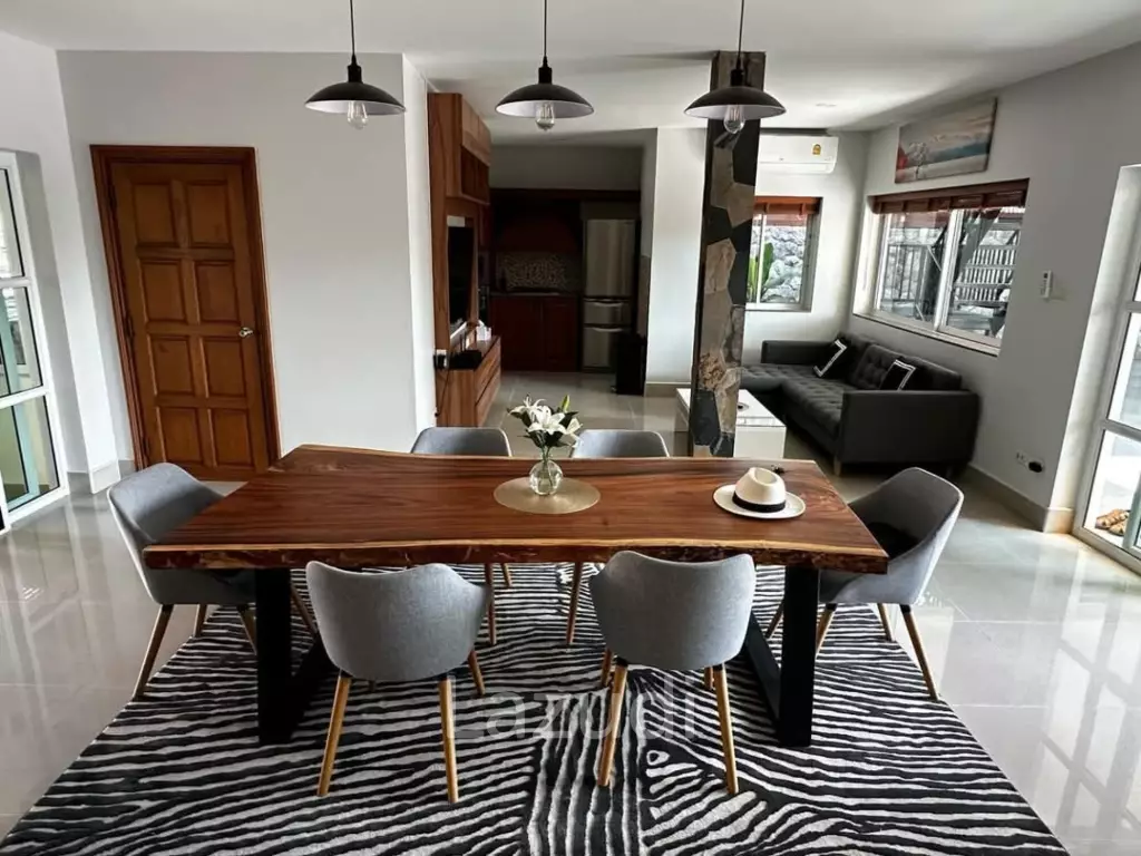 3 Beds 3 Baths 240 SQ.M. House in East Pattaya