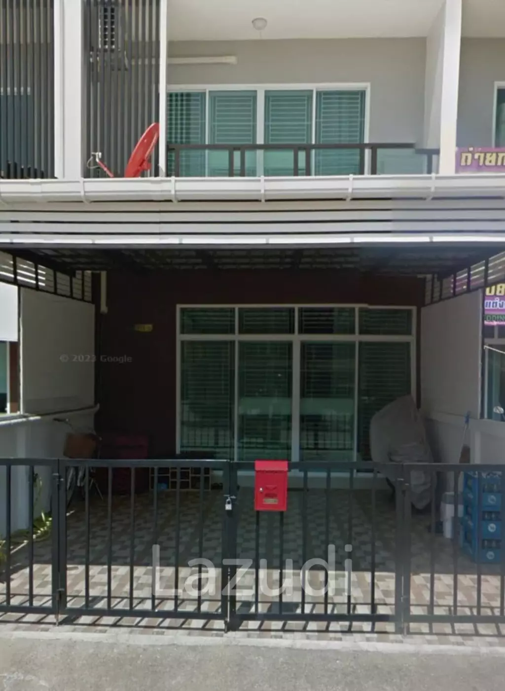 ขายทาวน์เฮ้าส์ 2 ห้องนอนติดกับบายพาสตะวันออก