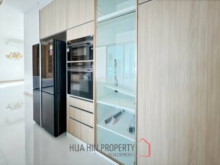 Luxury Modern 3 Bedroom Villa with Private Pool in Soi Hua Hin 102