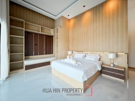 Luxury Modern 3 Bedroom Villa with Private Pool in Soi Hua Hin 102
