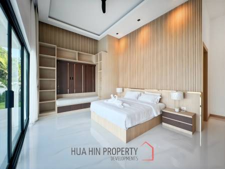 Luxury Modern 3 Bedroom Villa with Private Pool in Soi Hua Hin 102