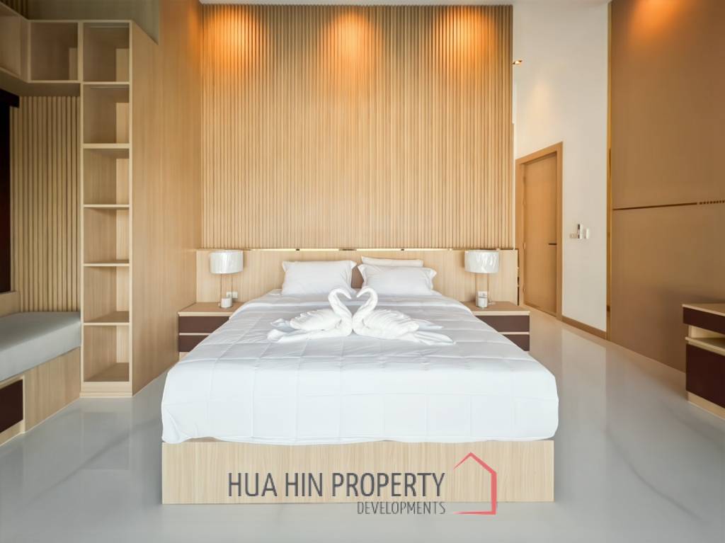 Luxury Modern 3 Bedroom Villa with Private Pool in Soi Hua Hin 102