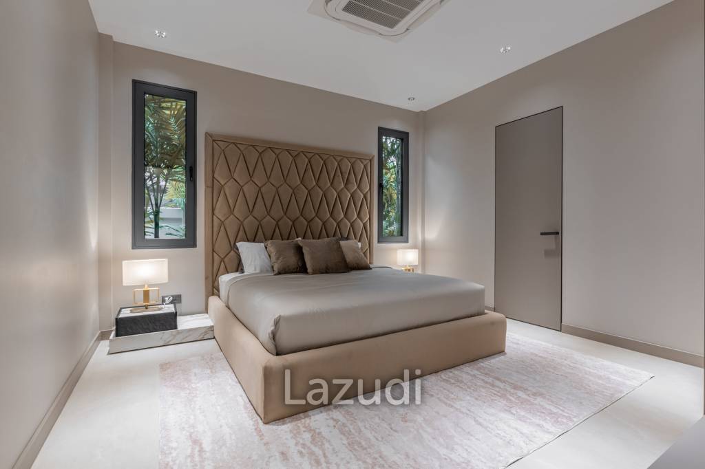 4 Beds 5 Baths 311 SQ.M. Jomtien Beach Paradise Village
