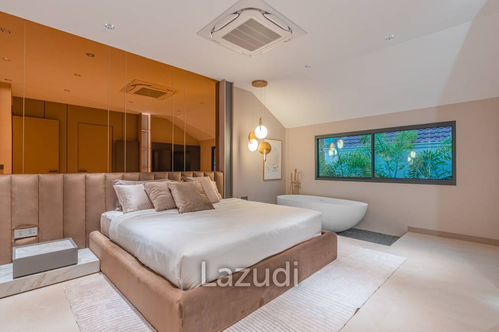 4 Beds 5 Baths 311 SQ.M. Jomtien Beach Paradise Village