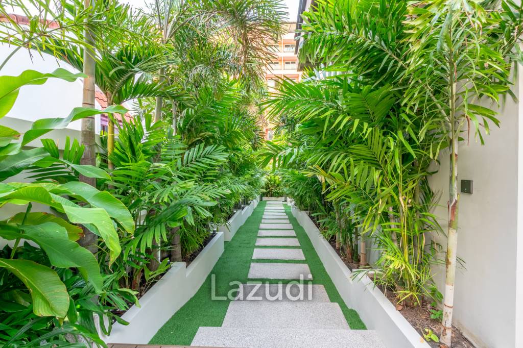 4 Beds 5 Baths 311 SQ.M. Jomtien Beach Paradise Village
