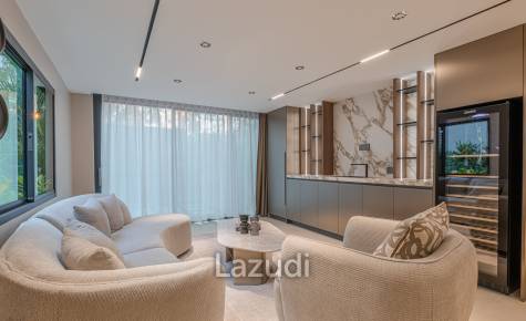 4 Beds 5 Baths 311 SQ.M. Jomtien Beach Paradise Village