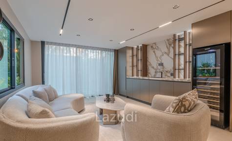 4 Beds 5 Baths 311 SQ.M. Jomtien Beach Paradise Village