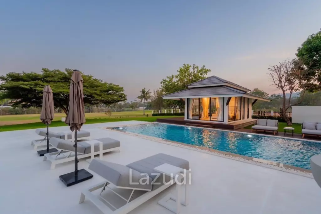 PALM HILLS RESIDENCES : Beautiful total renovation 4 bed pool villa