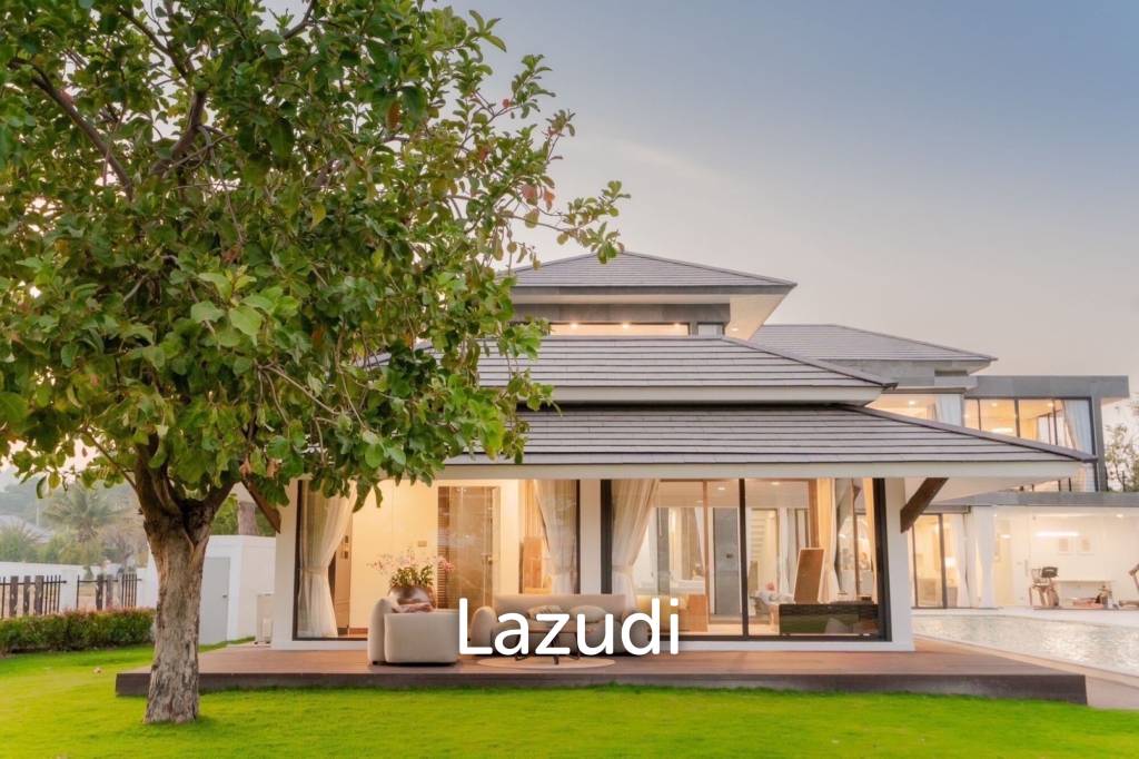 2,400 ตร.ม 4 เตียง 5 อาบน้ำ วิลล่า For ขาย