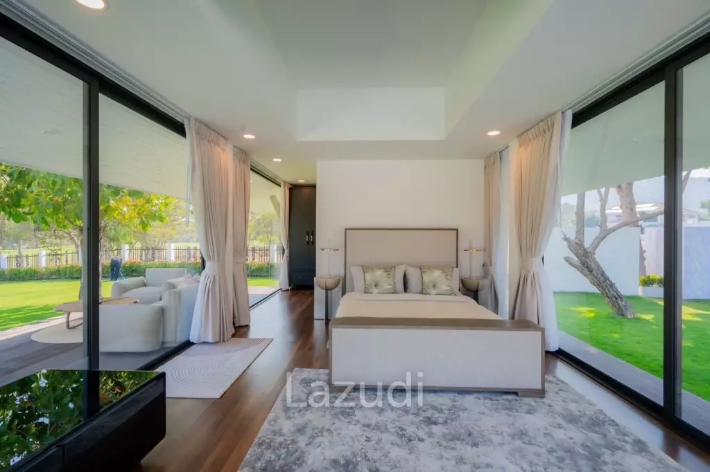 PALM HILLS RESIDENCES : Beautiful total renovation 4 bed pool villa