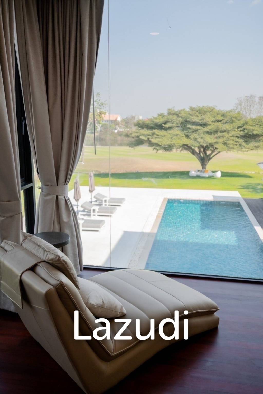 2,400 ตร.ม 4 เตียง 5 อาบน้ำ วิลล่า For ขาย