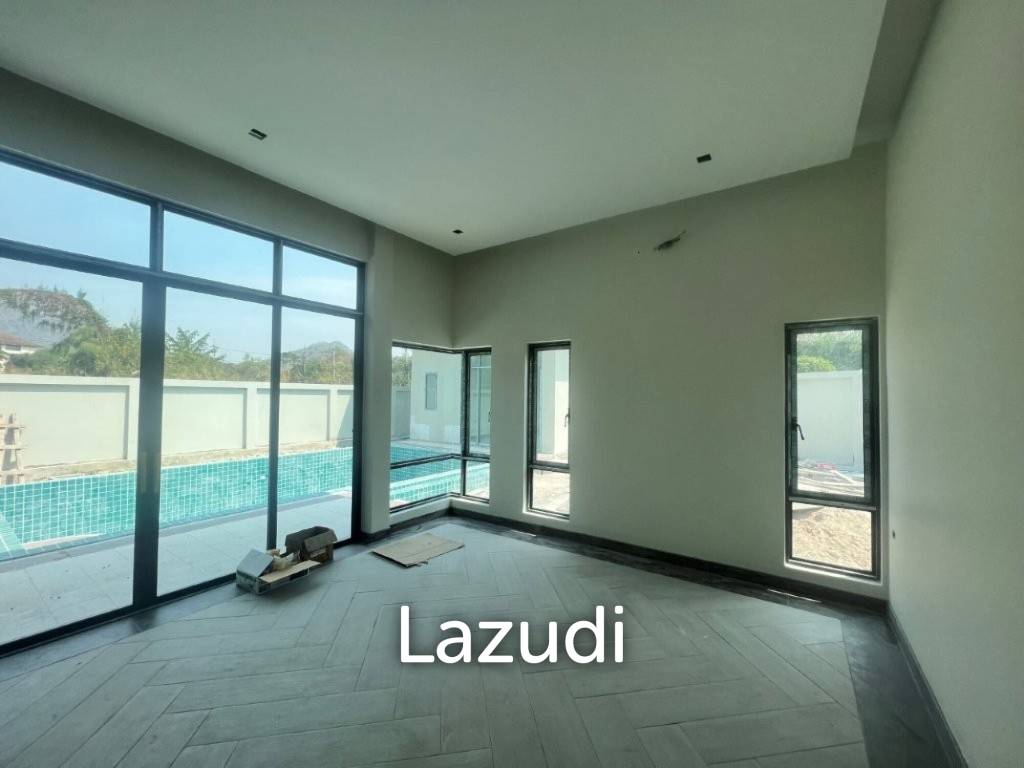 PANORAMA BLACK MOUNTAIN : Luxury 4 bed pool villa completion April 2025