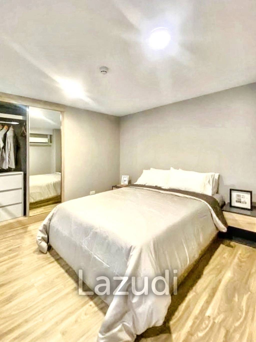 1 Bed 1 Bath  46 SQ.M Blossom Condo @ Sathorn-Charoenrat