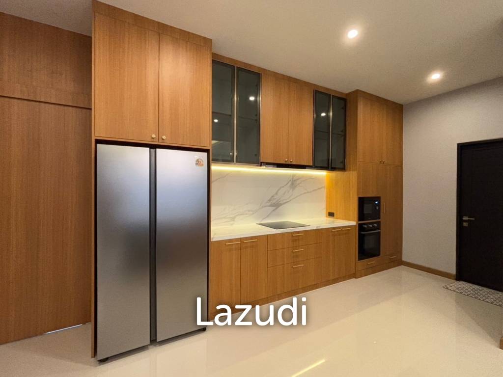 3 Beds 4 Baths 335 SQ.M. Pool Villa in Mabprachan