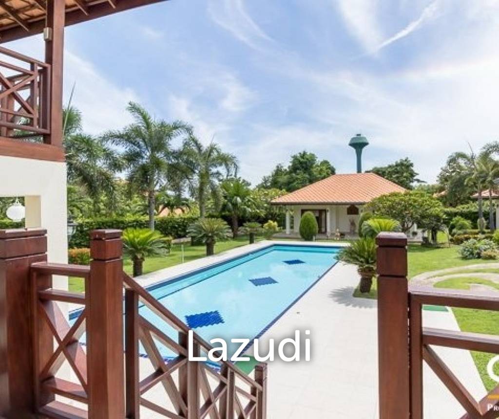 WHITE LOTUS 2 : Luxury 5 bed pool villa