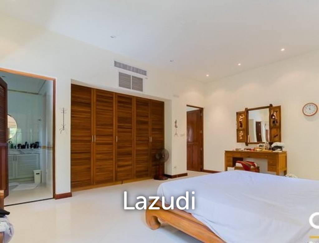 WHITE LOTUS 2 : Luxury 5 bed pool villa
