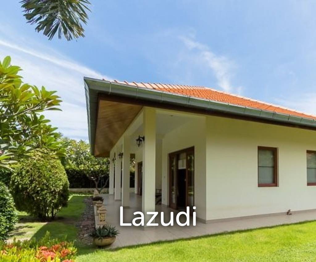 WHITE LOTUS 2 : Luxury 5 bed pool villa