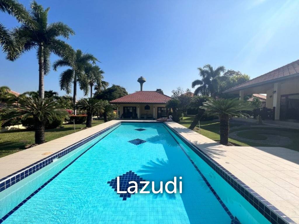 WHITE LOTUS 2 : Luxury 5 bed pool villa